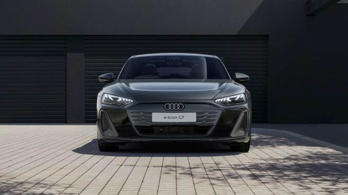 Audi e-tron GT 370kW 105kWh Quattro 4dr Auto [Tech Pack] Electric Saloon - Image 3